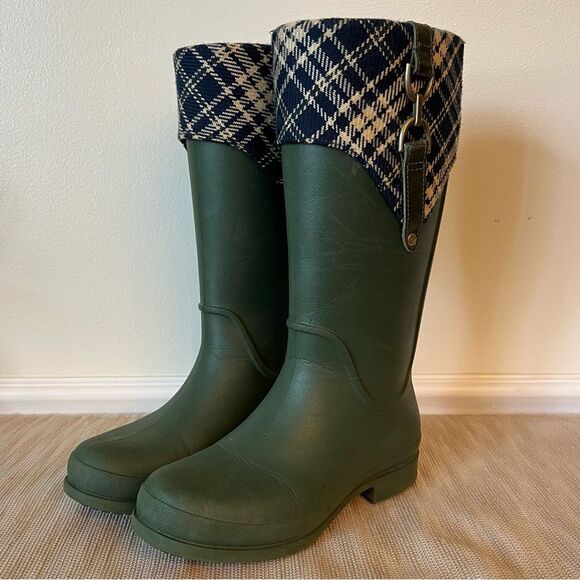 CROCS women’s boots dark green w/plaid design women Size 7 GUC - Picture 10 of 16